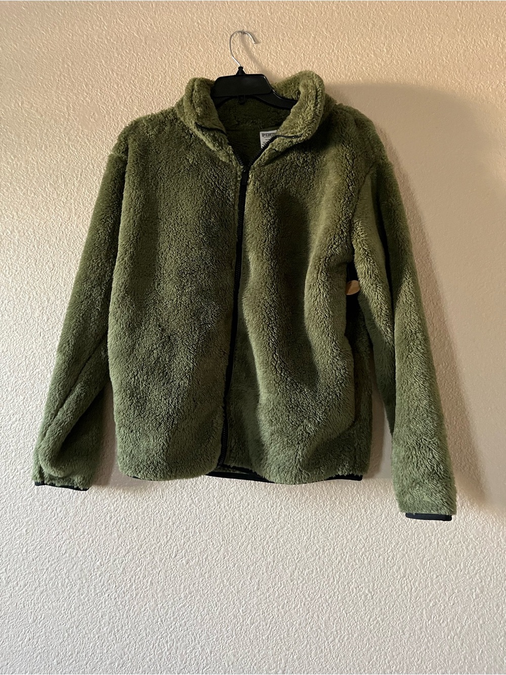 Victoria’s Secret PINK Teddy Sherpa Hoodie Full Zipper -Green. Size M